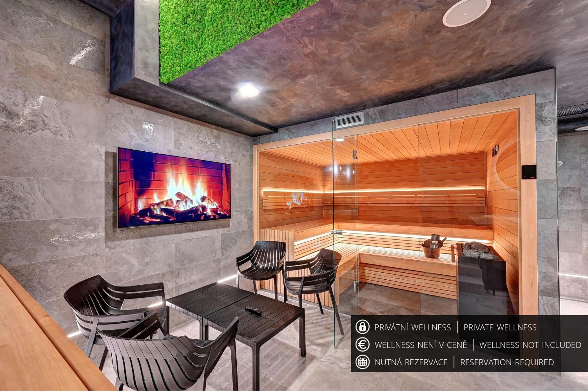 Wellness Hotel Fenix Либерец Екстериор снимка