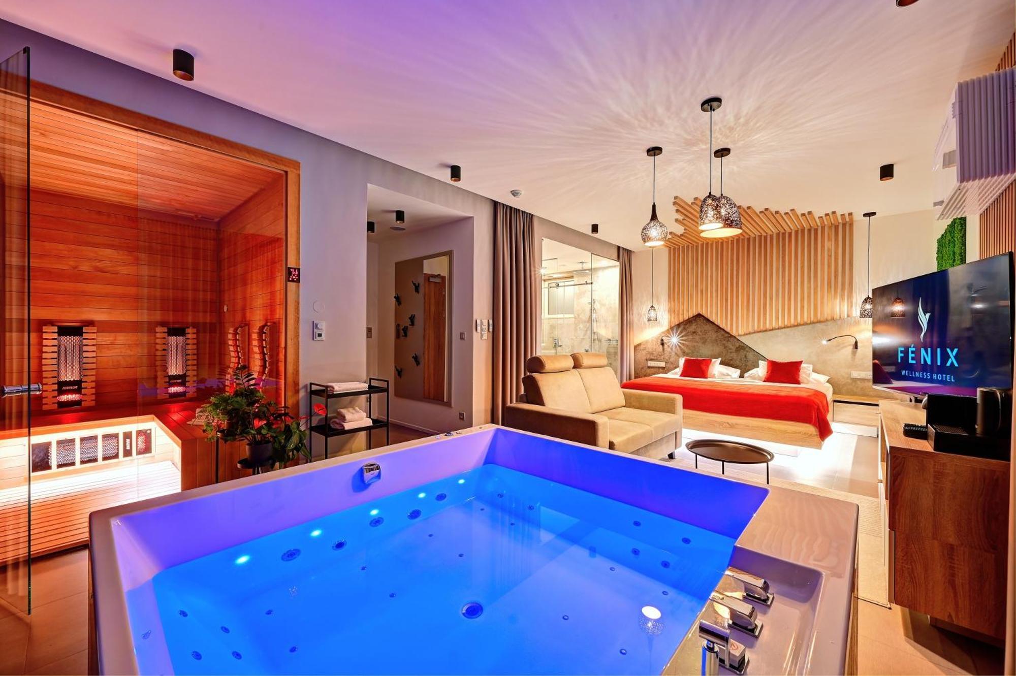 Wellness Hotel Fenix Либерец Екстериор снимка