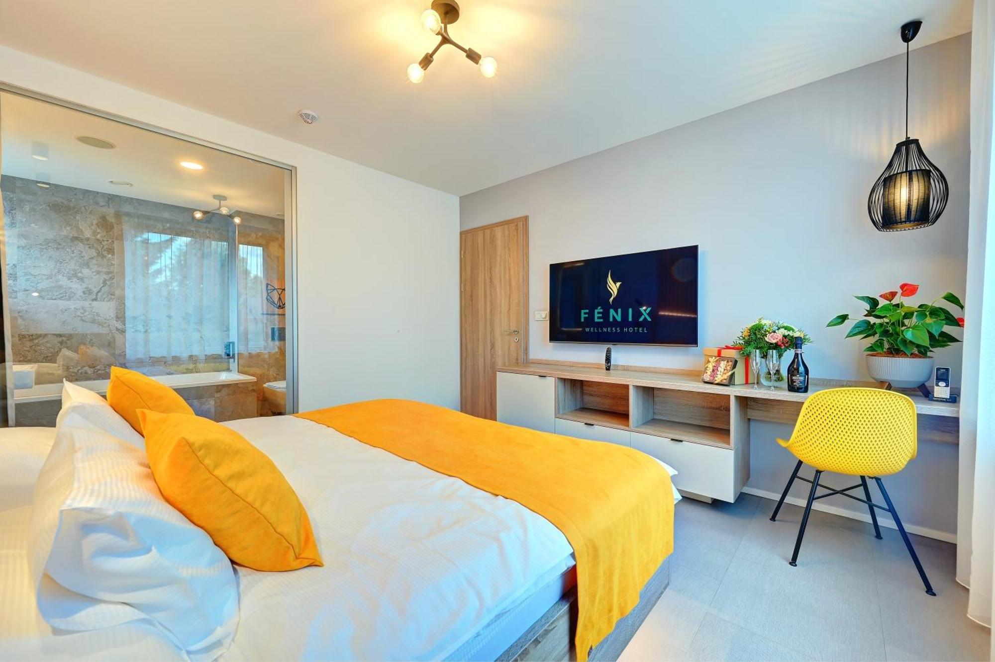 Wellness Hotel Fenix Либерец Екстериор снимка